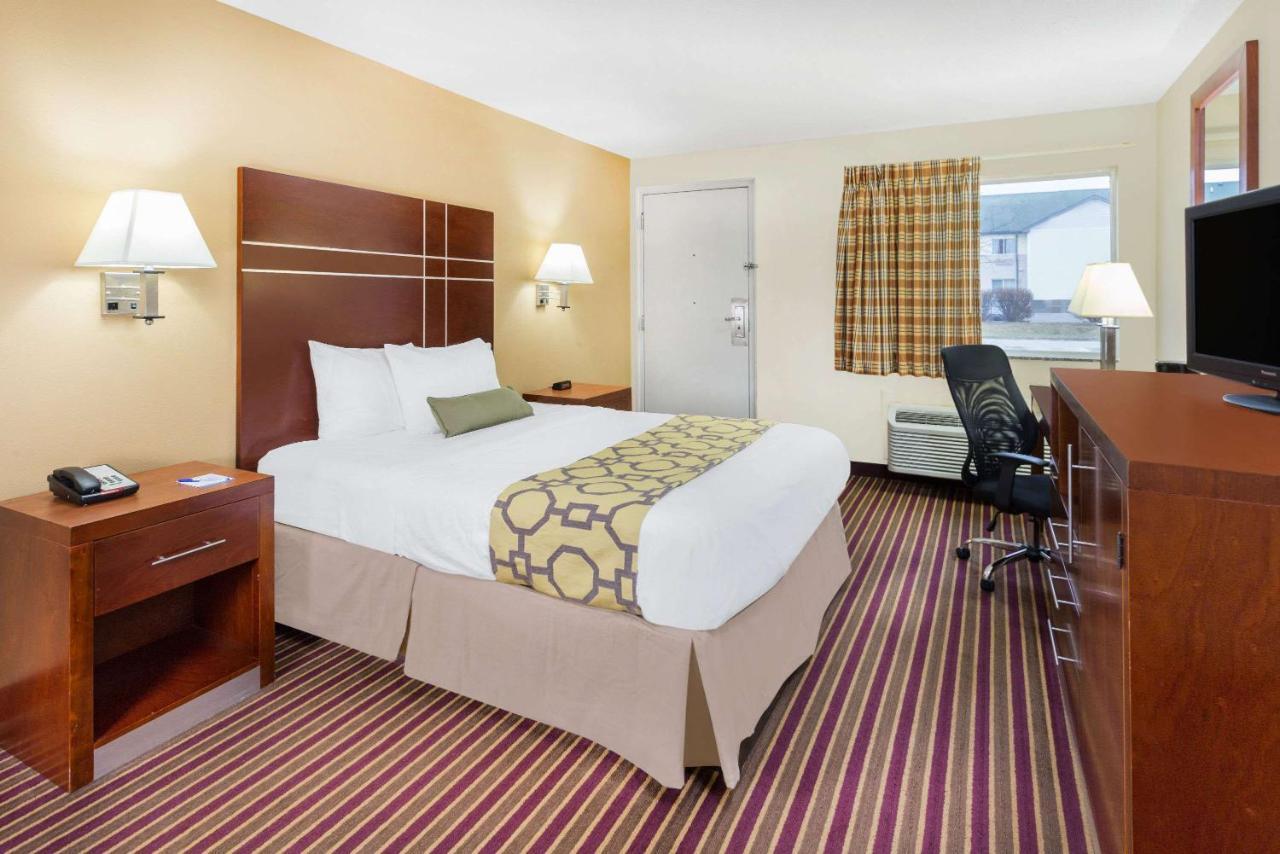 Baymont By Wyndham Bowling Green Extérieur photo