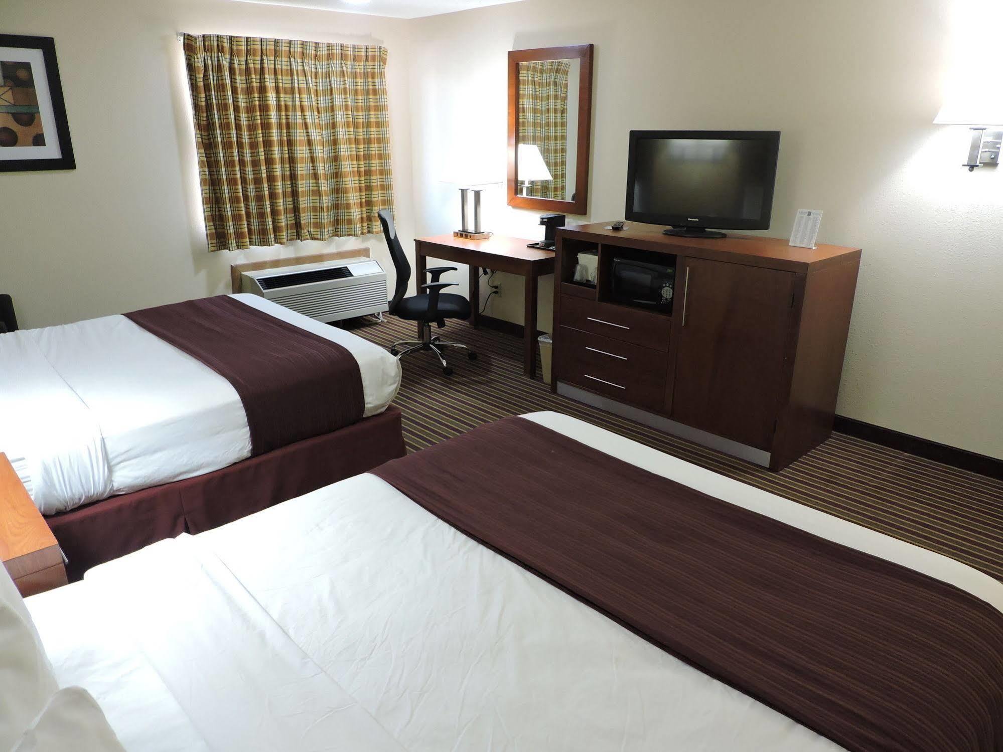 Baymont By Wyndham Bowling Green Extérieur photo