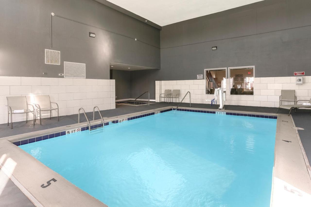 Baymont By Wyndham Bowling Green Extérieur photo