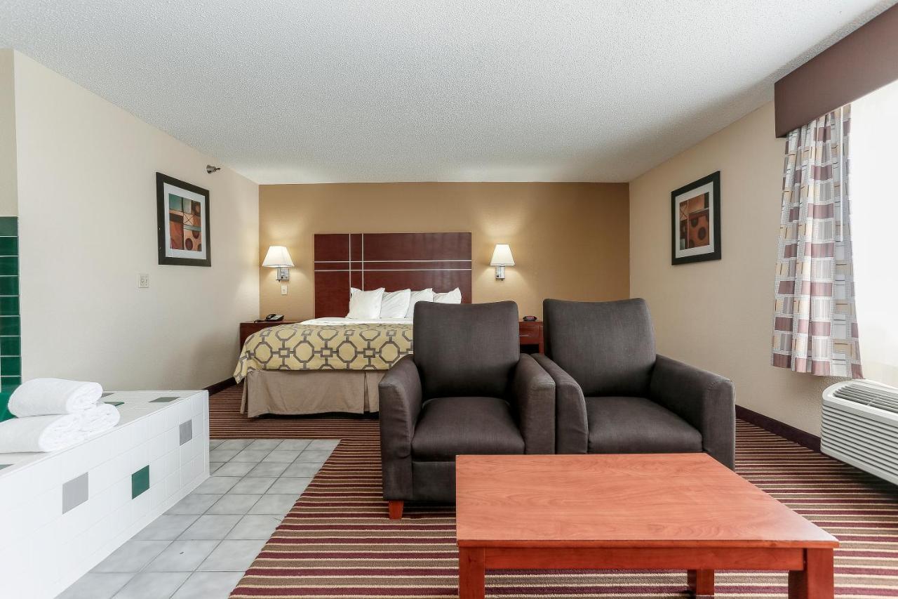 Baymont By Wyndham Bowling Green Extérieur photo